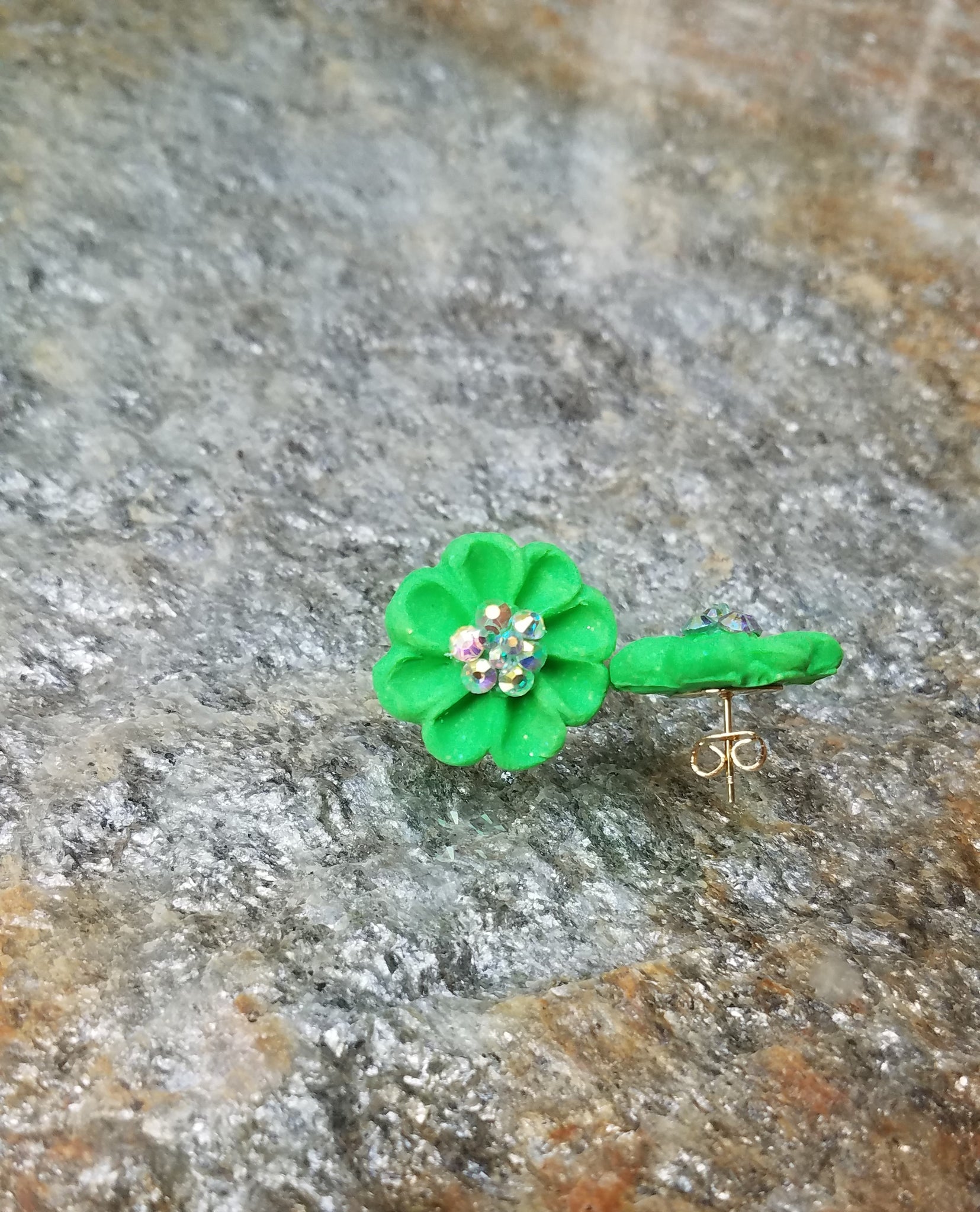 Swarovski Daisy Stud