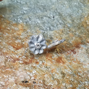 Swarovski Daisy Stud