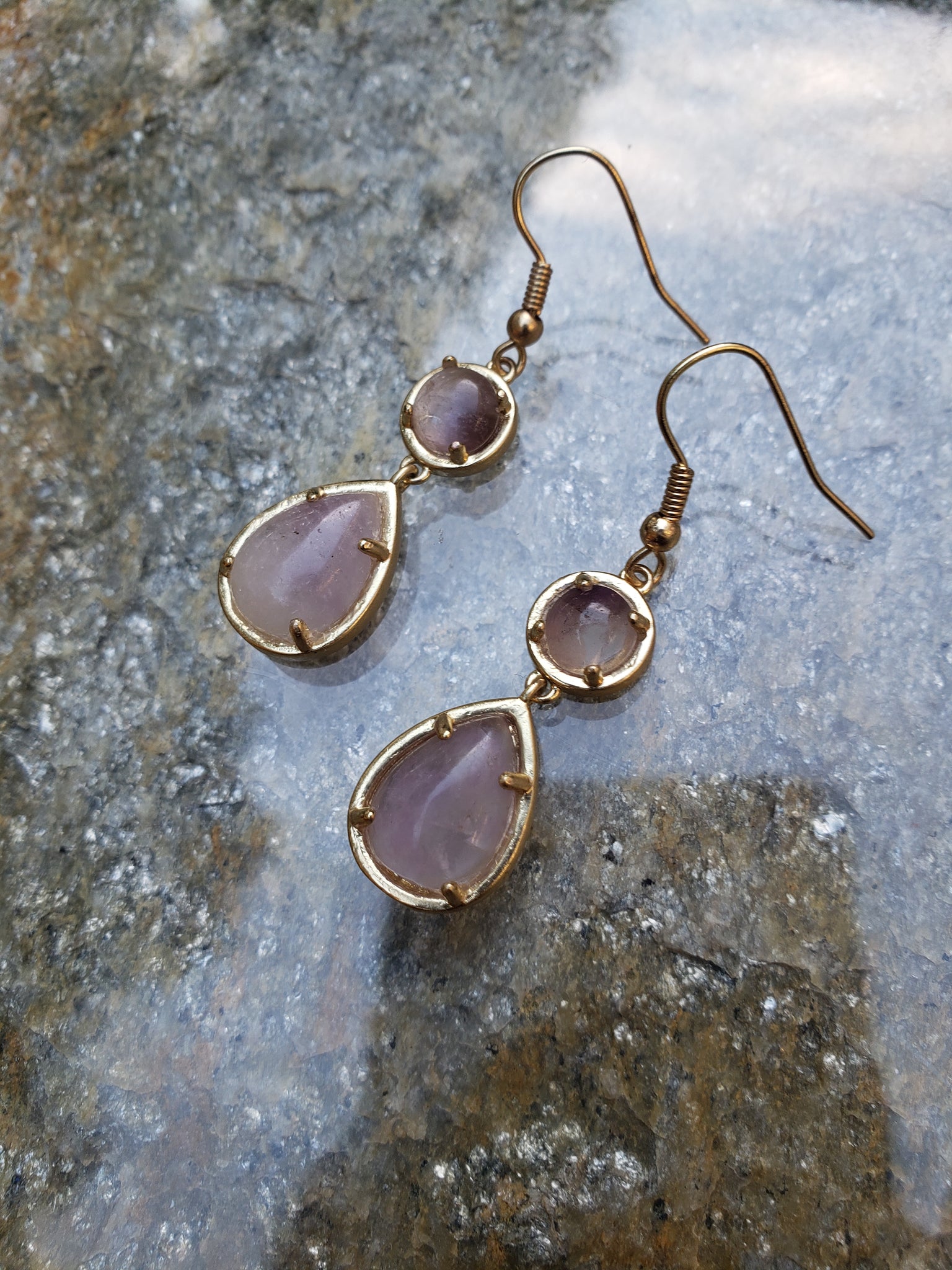 Romance Amethyst Earring